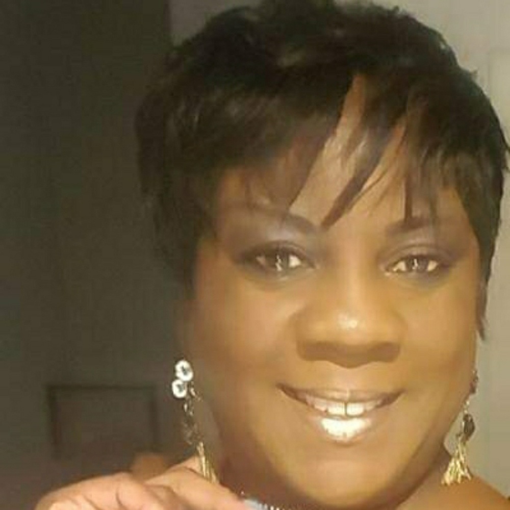 Meet your Posher, Vickie